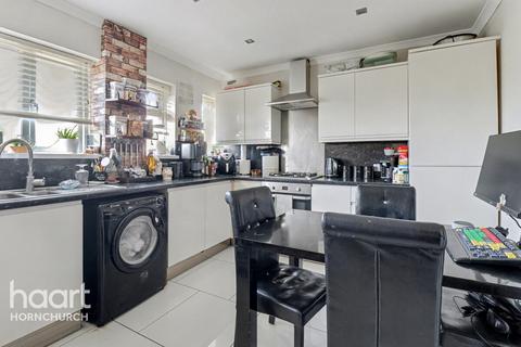 undefined, Rosewood Avenue, Hornchurch