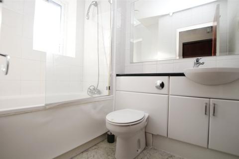 undefined, Inkerman Road, Surrey GU21