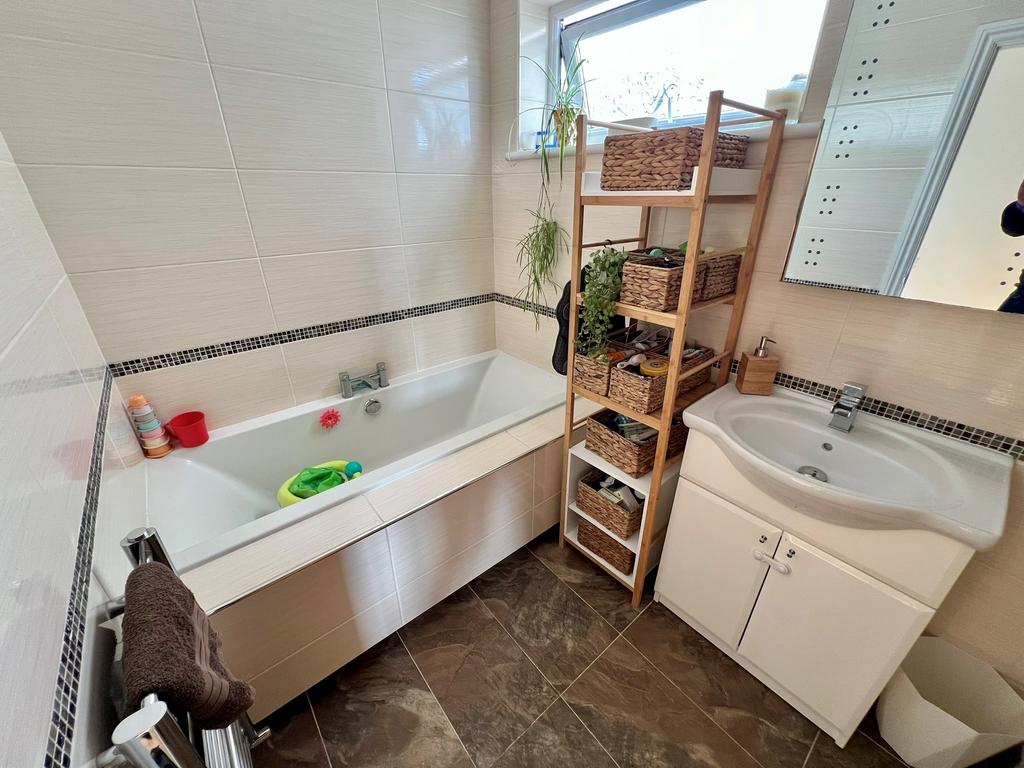 Bathroom Aspect 1