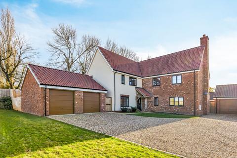 5 bedroom detached house for sale, Impressive Detached Home in a Peaceful Village Setting, Hales
