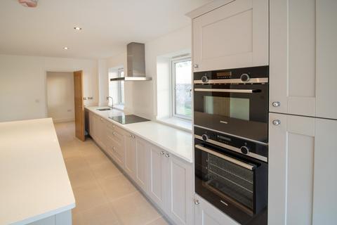 5 bedroom detached house for sale, Impressive Detached Home in a Peaceful Village Setting, Hales