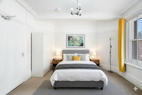 Marylebone Road, London, NW1