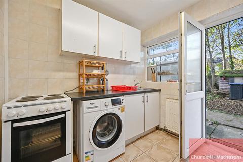 1 bedroom flat for sale, Craven Park Road, London