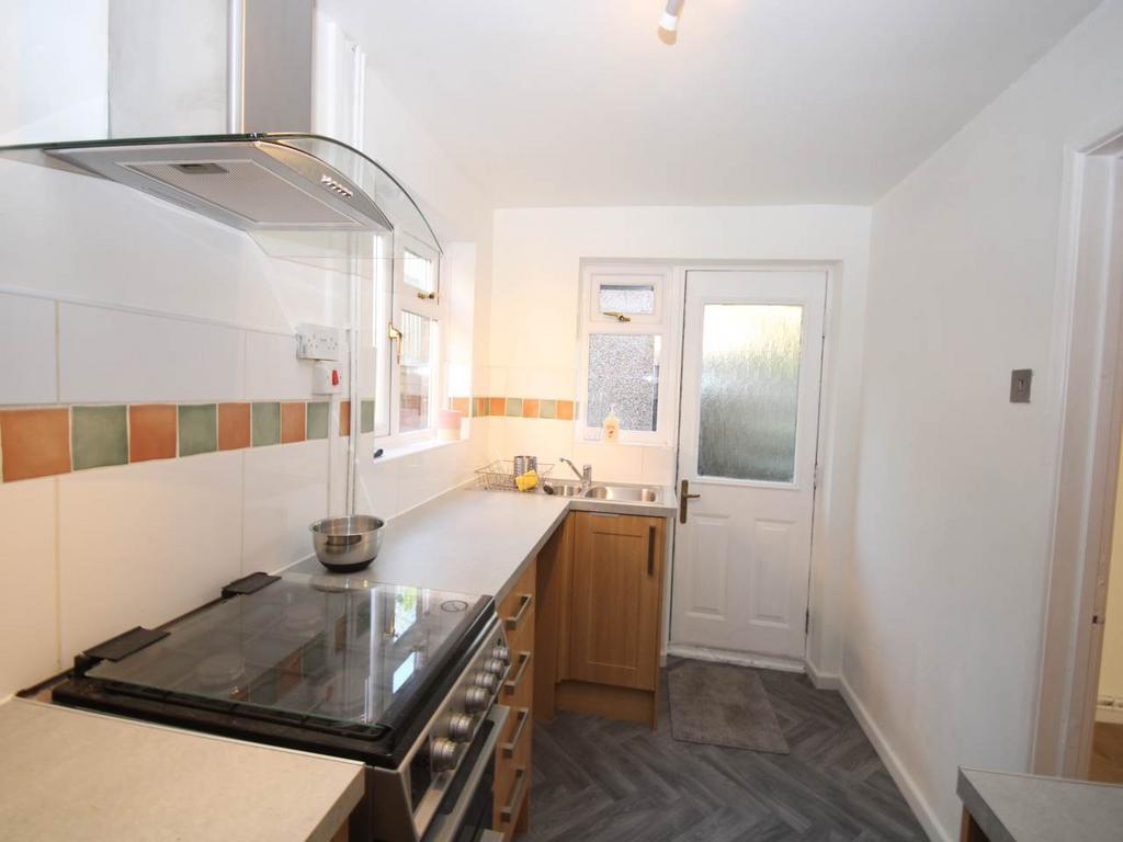 Kitchen 2