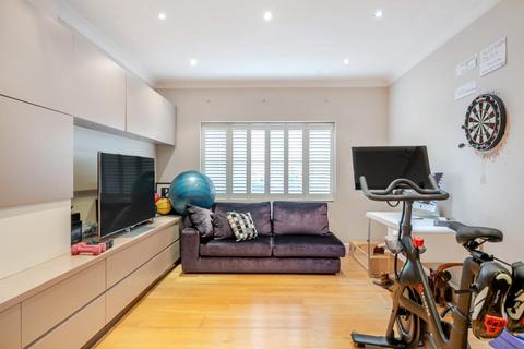 undefined, Belsize Road,  London,  NW6