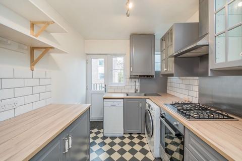 undefined, Manor Road, Twickenham TW2