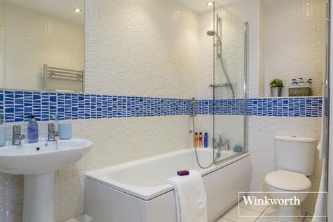 2 bedroom apartment for sale, Todd Close, Borehamwood, Hertfordshire, WD6