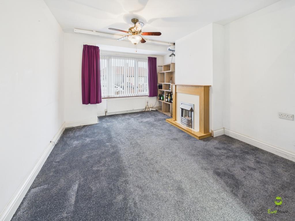 Presented by Clinton at Ewe Move Bexleyheath and Da