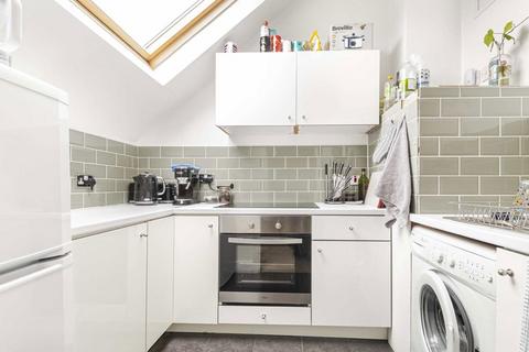 1 bedroom flat to rent, Sumatra Road, London NW6