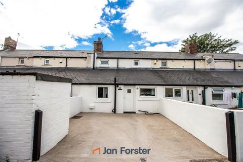 2 bedroom terraced house for sale, Mason View, Seaton Burn, Newcastle upon Tyne