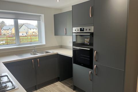3 bedroom semi-detached house to rent, The Colliery, Telford, Shropshire, TF2