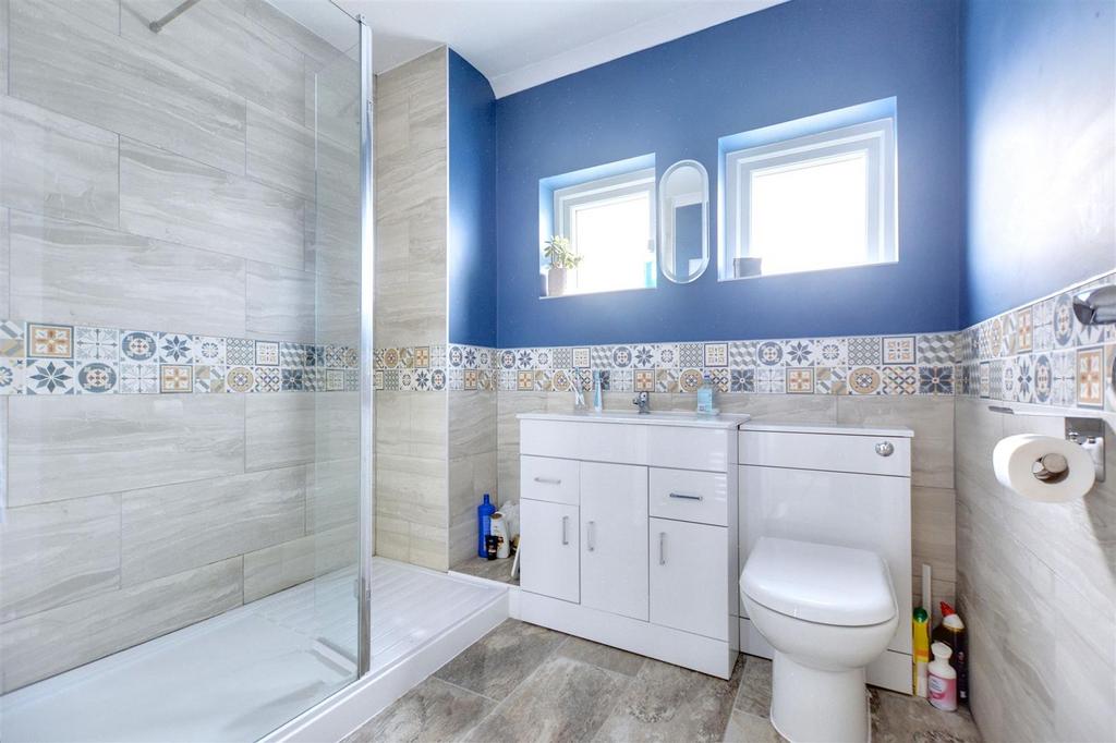 Shower Room.jpeg