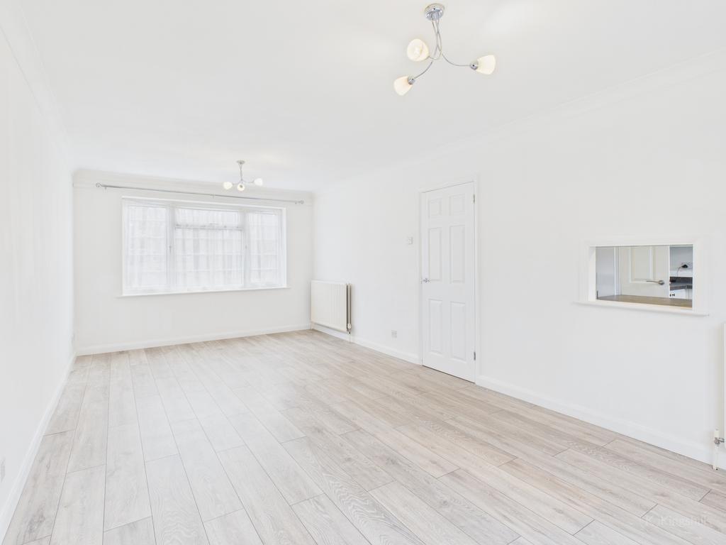 Cam02119 g0 pr0490 still002