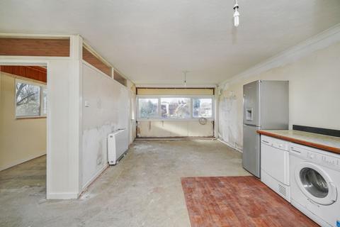 undefined, 10 Handsworth House, Brighton Road, Crawley, West Sussex, RH10 6AZ