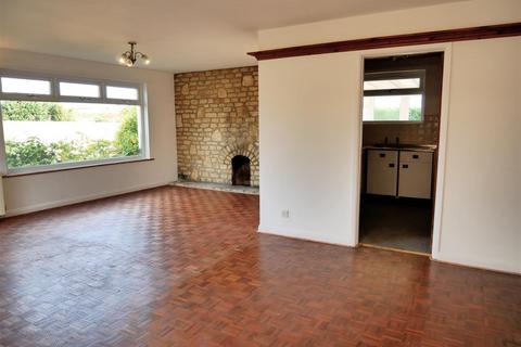undefined, Avebury Close, Calne