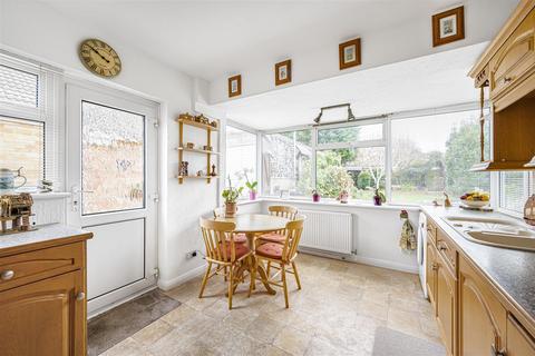 3 bedroom semi-detached bungalow for sale, Farm Close, Seaford