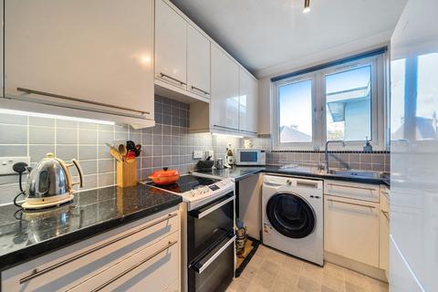 undefined, Lake Close, Wimbledon, London, SW19