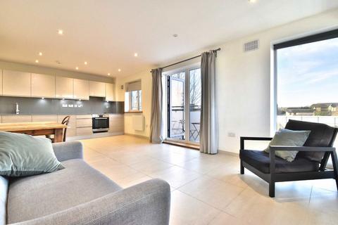 2 bedroom flat to rent, Coulgate Street, London SE4