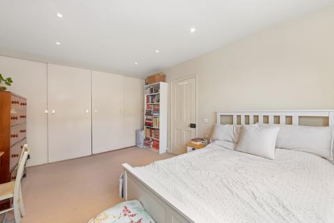 2 bedroom mews for sale, Pindock Mews, London, W9
