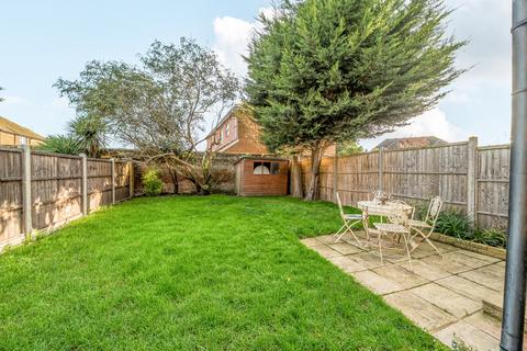 undefined, Second Avenue, Walton-On-Thames, Surrey, KT12