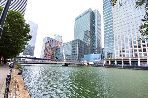 undefined, Admirals Way, London E14
