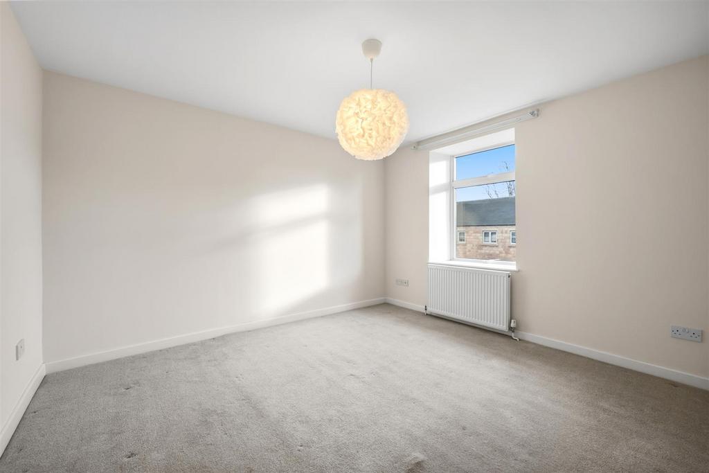 Bedroom One.jpg