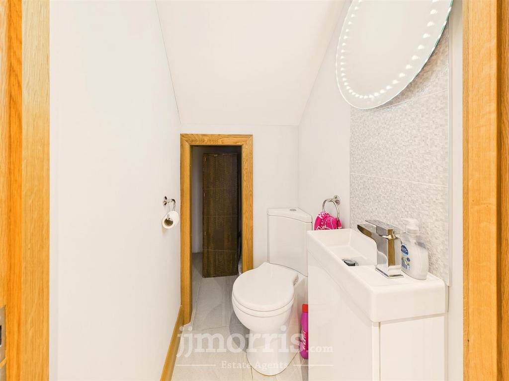 Understairs WC