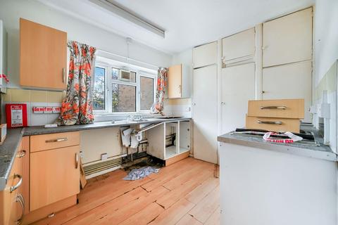 2 bedroom flat for sale, Paradise Road, London