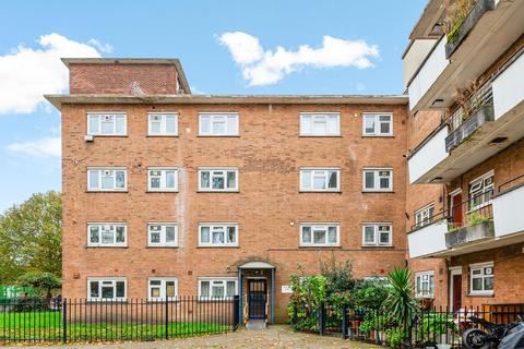 2 bedroom flat for sale, Paradise Road, London