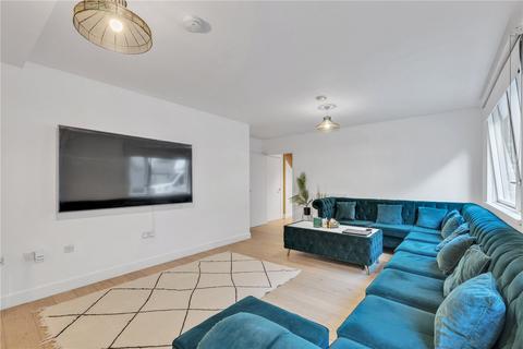 4 bedroom end of terrace house for sale, Oriental Square, Colindale NW9