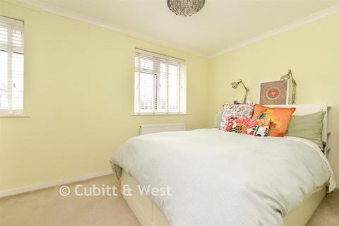 undefined, Harrowsley Court, Horley RH6