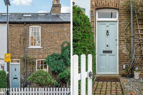 undefined, Spring Grove, London, W4