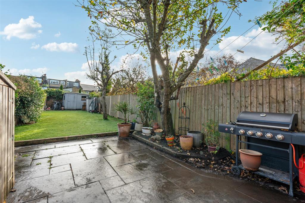 FOR SALE - Spring Grove, W4
