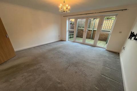 3 bedroom terraced house to rent, Corfe Mullen