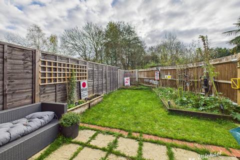 undefined, The Pastures, Aylesbury, Buckinghamshire