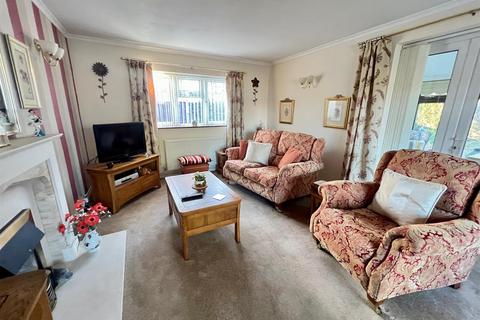 undefined, Russell Drive, Malvern