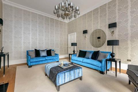 undefined, Heriot Row, New Town, Edinburgh