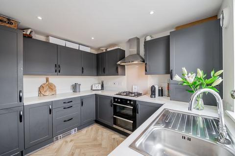 undefined, Lady Glen Place, Newton Mearns, G77
