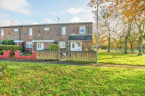 Anglesey Close,  Basingstoke,  RG24