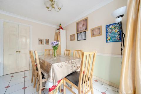 undefined, Anglesey Close,  Basingstoke,  RG24