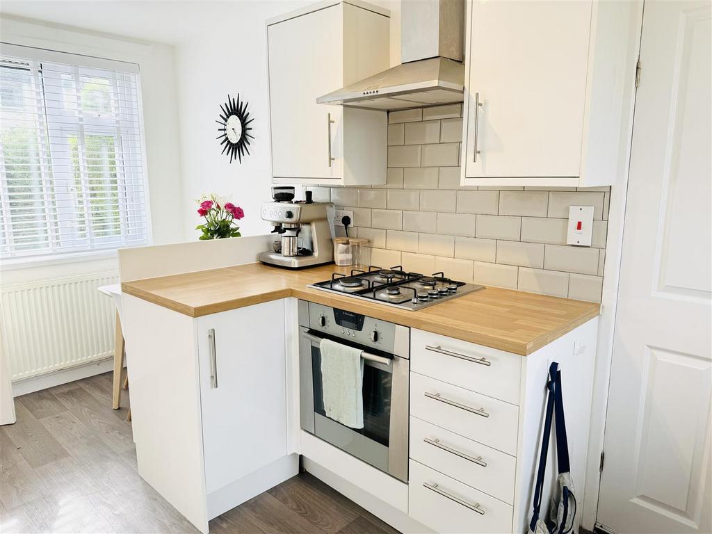 Dining kitchen