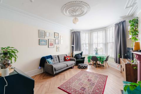2 bedroom flat for sale, Southville, Bristol BS3
