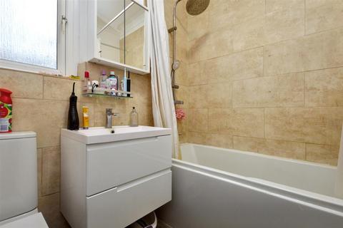 undefined, Enys Road, Upperton, BN21