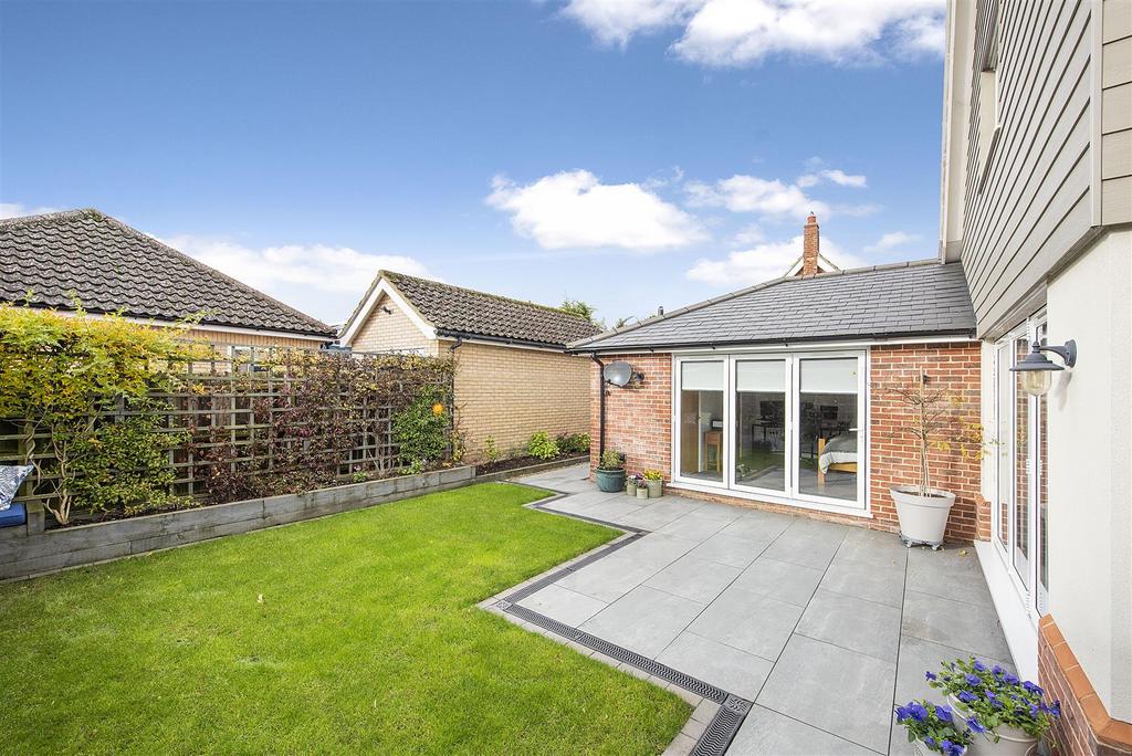 The Chitterings ph06.jpg