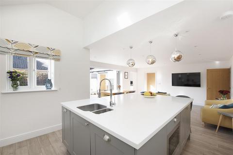 4 bedroom detached house for sale, Pottery Hill, Wattisfield, Diss