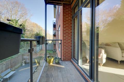 2 bedroom apartment for sale, Station Road, Burgess Hill, RH15
