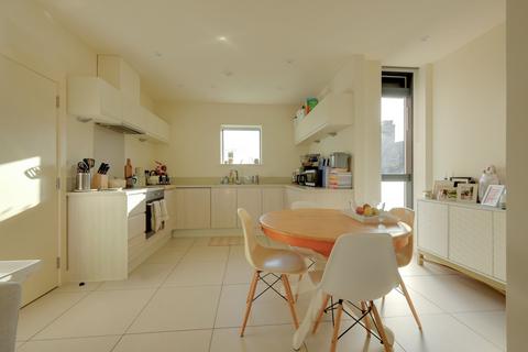 2 bedroom apartment for sale, Station Road, Burgess Hill, RH15