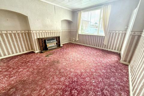3 bedroom semi-detached house for sale, Elmfield Road, Hebburn, Tyne and Wear, NE31 2DY