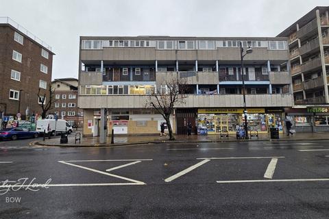 Usk Street, London