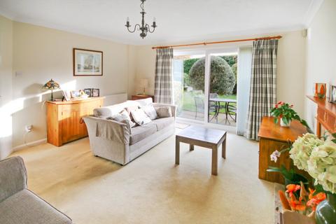 undefined, Dexter Drive, East Grinstead, RH19